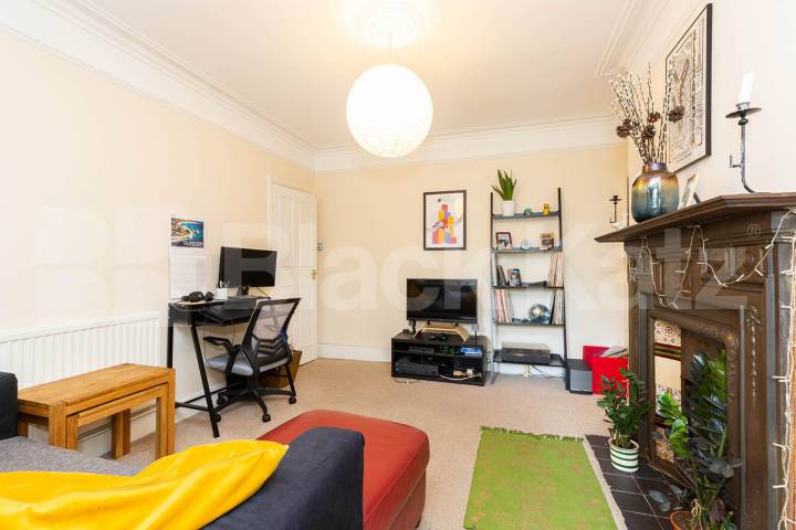 1 bedroom close to Holloway Road Station Loraine Road, Holloway